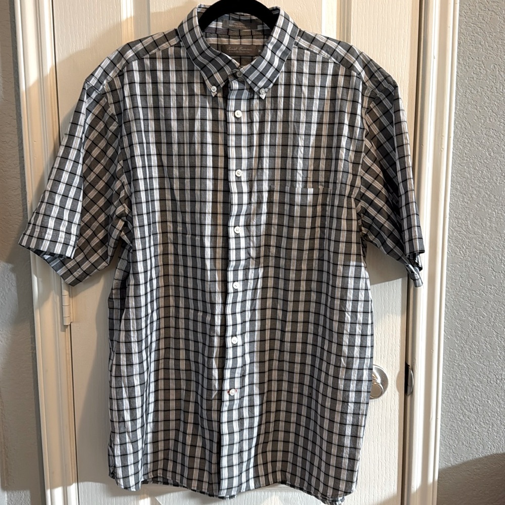 Men’s Daniel Cremieux shirt￼